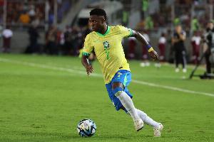 战阿根廷零射门！维尼修斯自巴西首秀后，目前5年半6球6助6黄牌