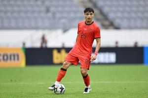 九游-东体：吾米提江在国家队踢了左右边卫，回到海港大概率踢中卫