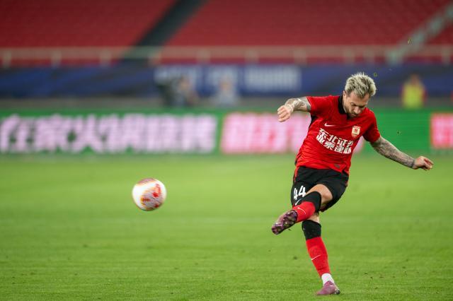 九游-【中超】贝里奇双响张宇峰首球 亚泰5比0大胜海牛